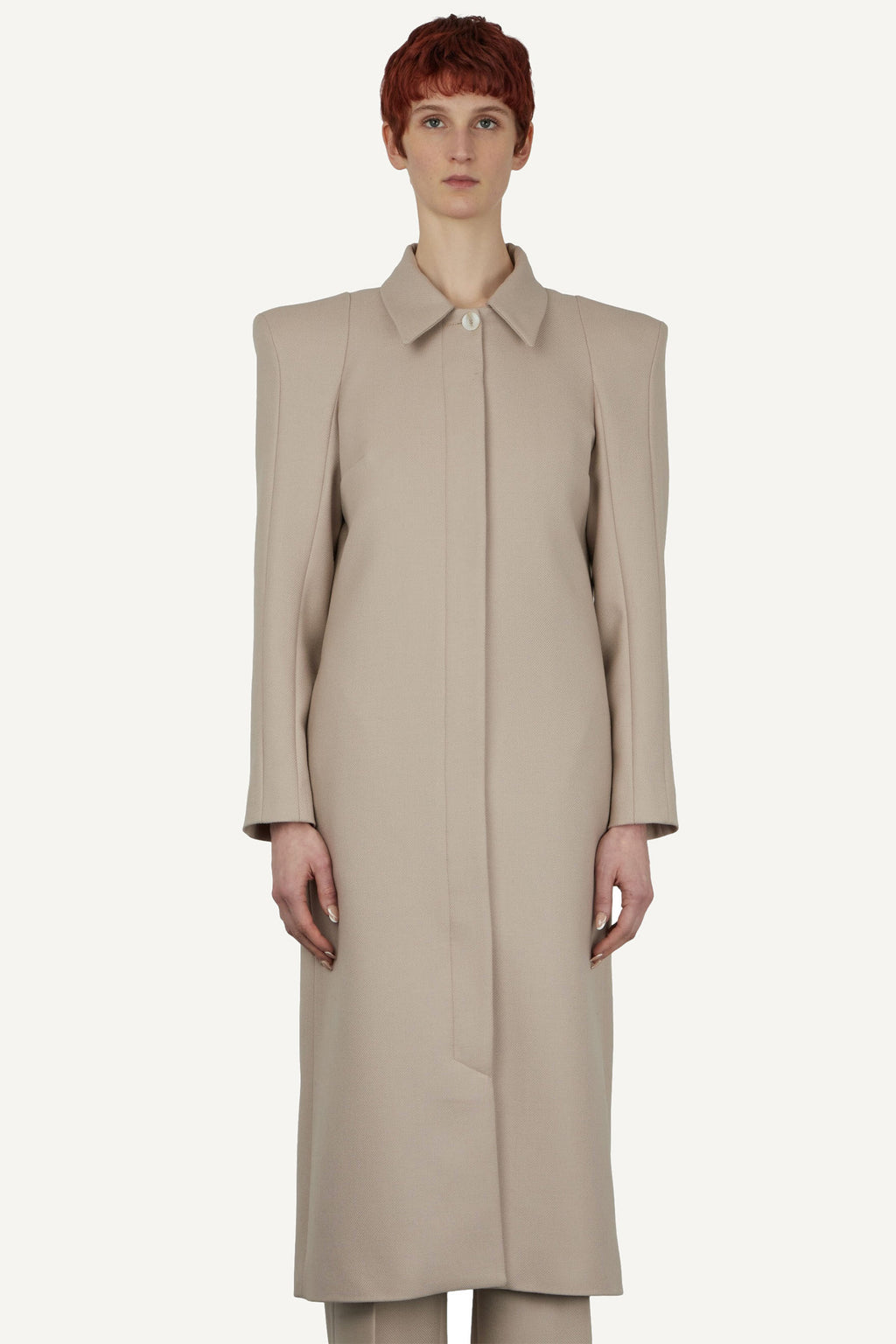 MANTEAU LONG ÉPAULES LARGES