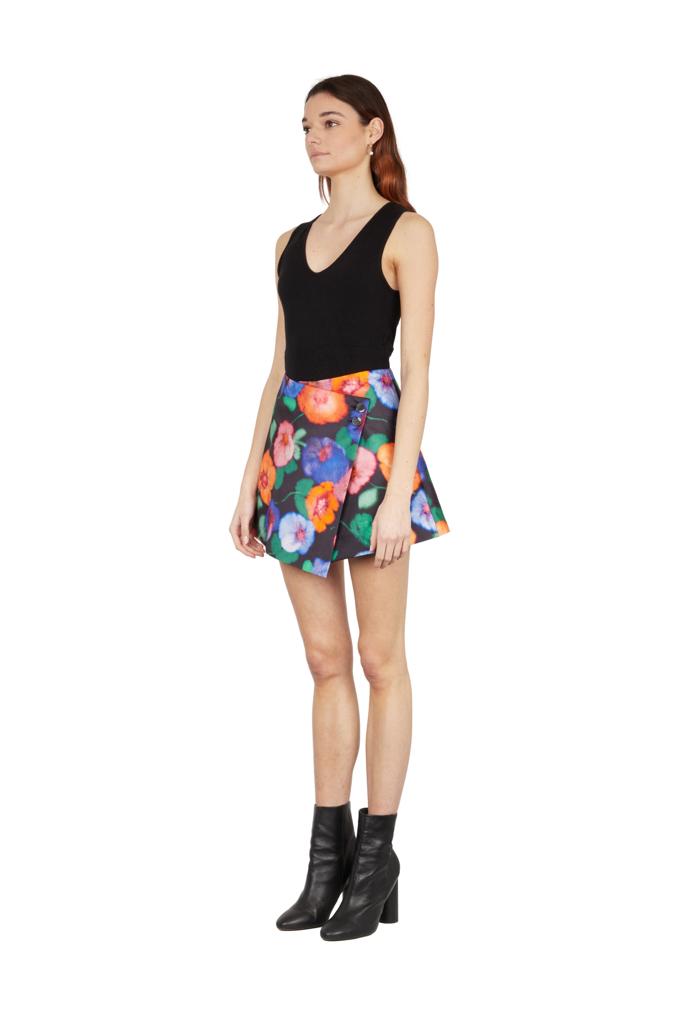 AW23SK01-01_Flowersprint_3_18.jpg