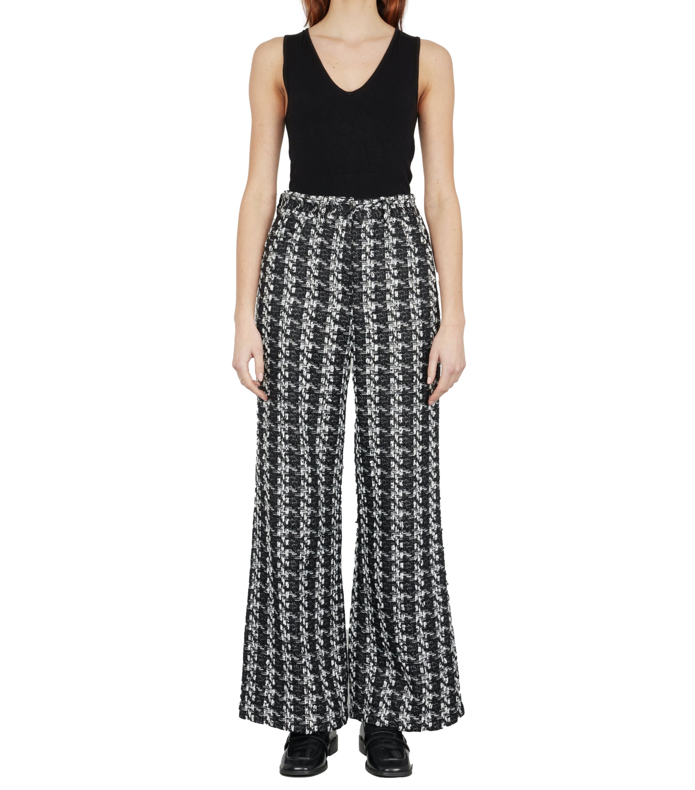 AW23TR01-04_WovenHoundstooth_1_182.jpg
