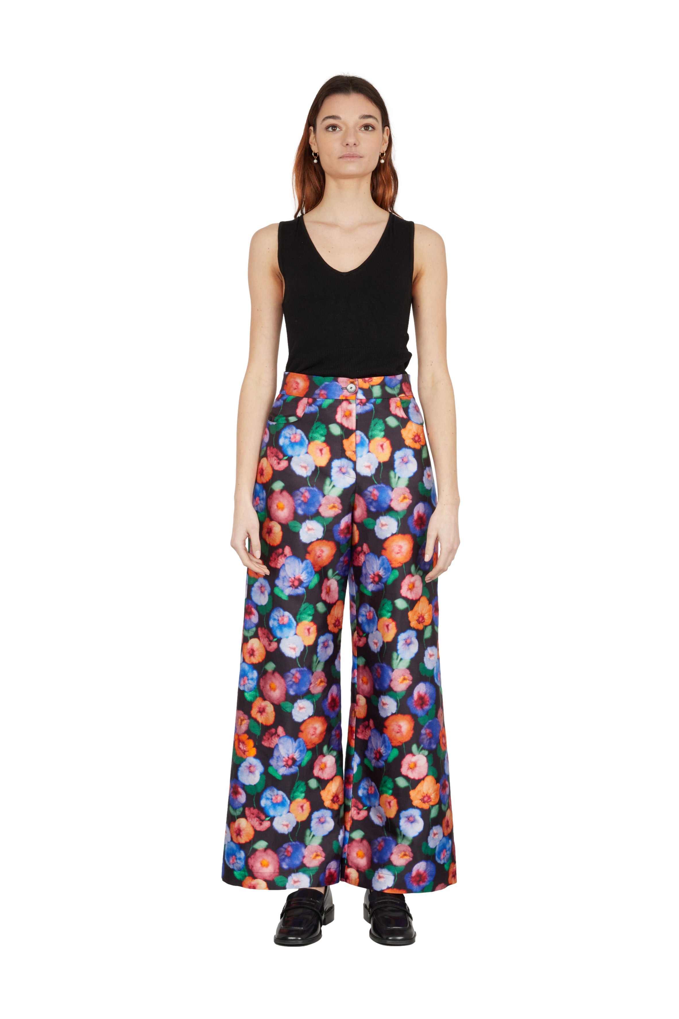 AW23TR01-05_Flowersprint_1_18.jpg