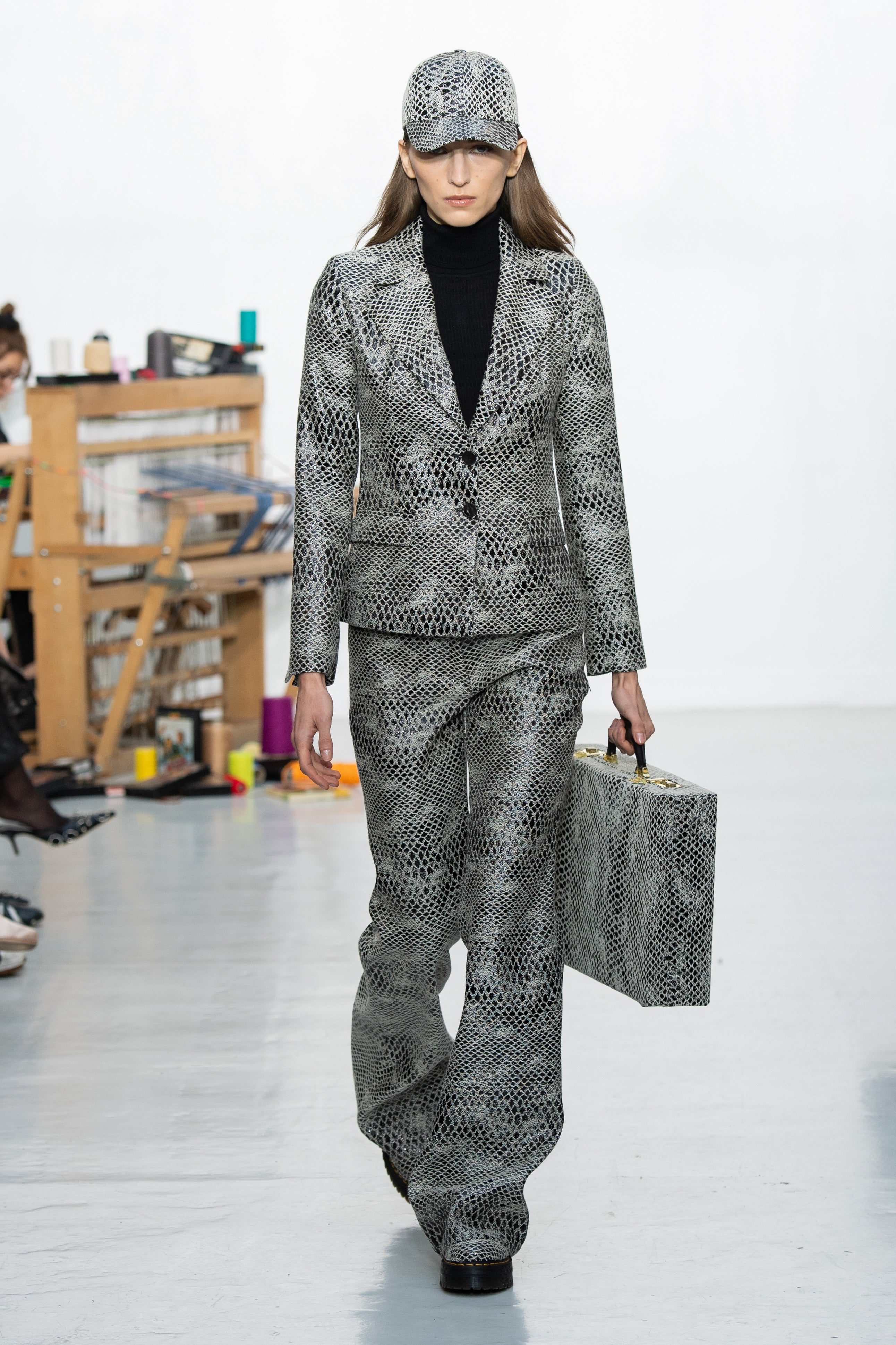 BENJAMIN_BENMOYAL_FW24_LOOK_24_f8e85b80-98d7-4db7-95fa-deb70f74ca4a.jpg