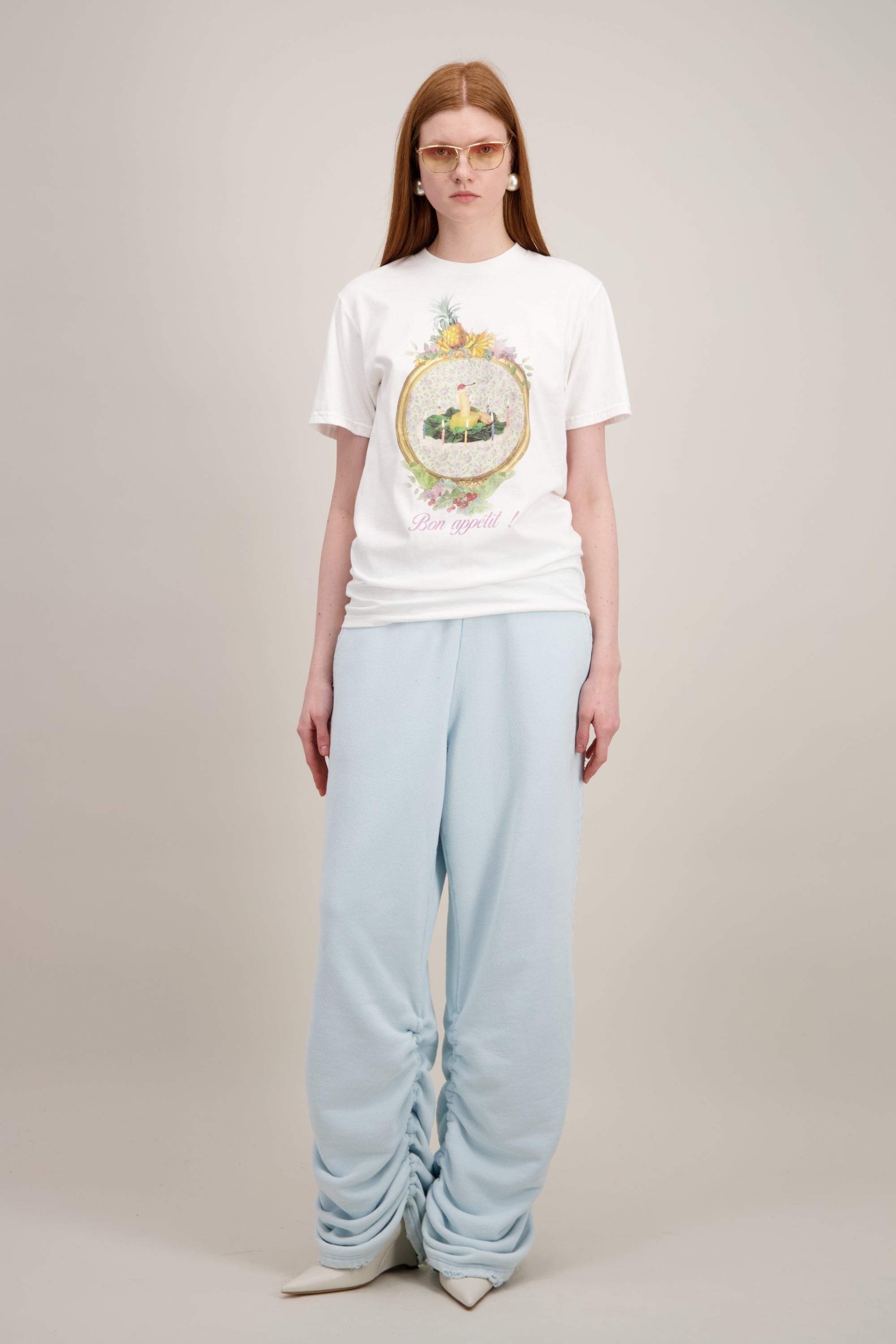 T-shirt Coupe "boxy" (carrée et décontractée), Imprimé graphique "Banane", Col rond, blanc. Vu en entier