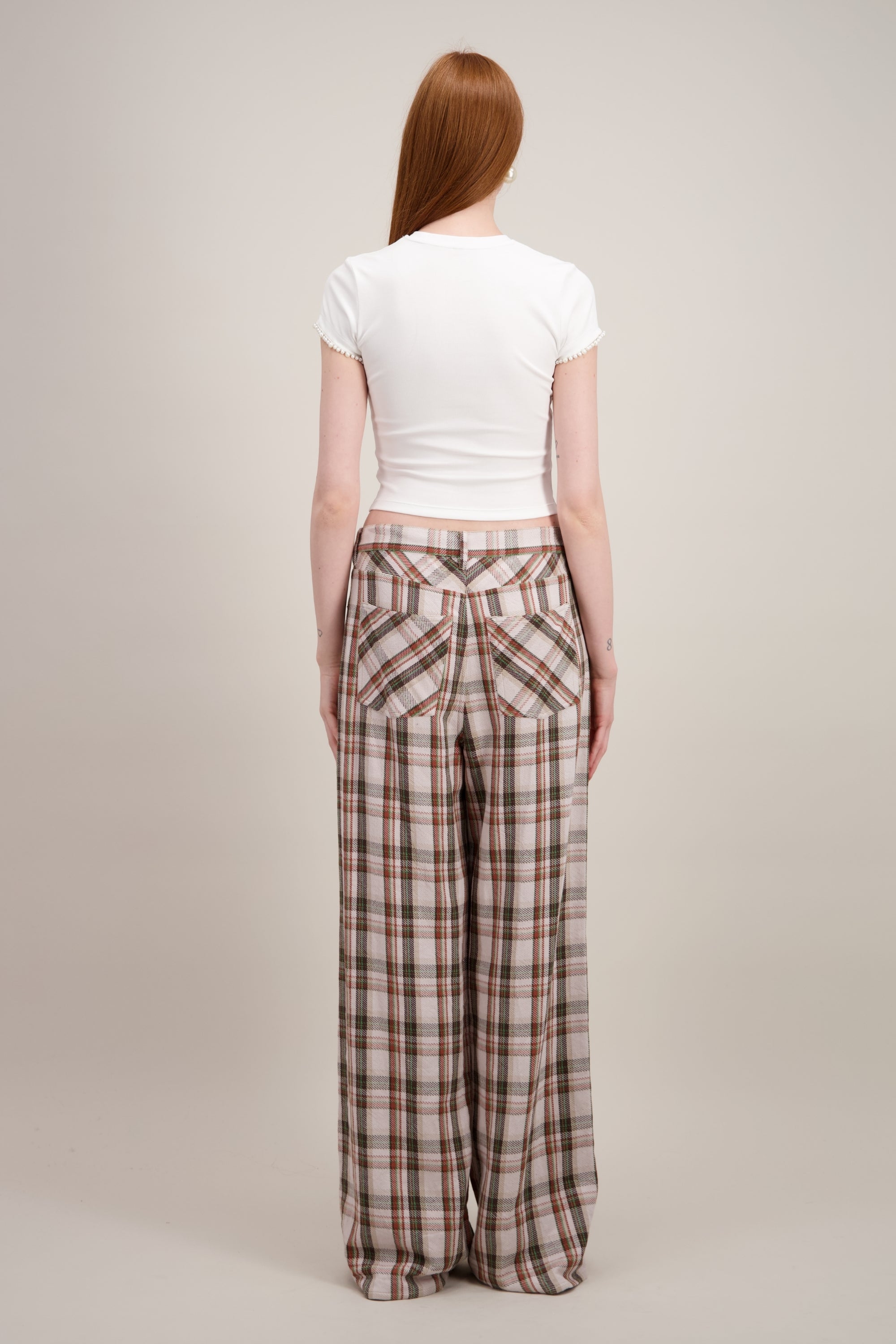 T-shirt Coupe "crop" (courte et ajustée), Imprimé graphique "banane", Col rond, blanc. Vu de dos