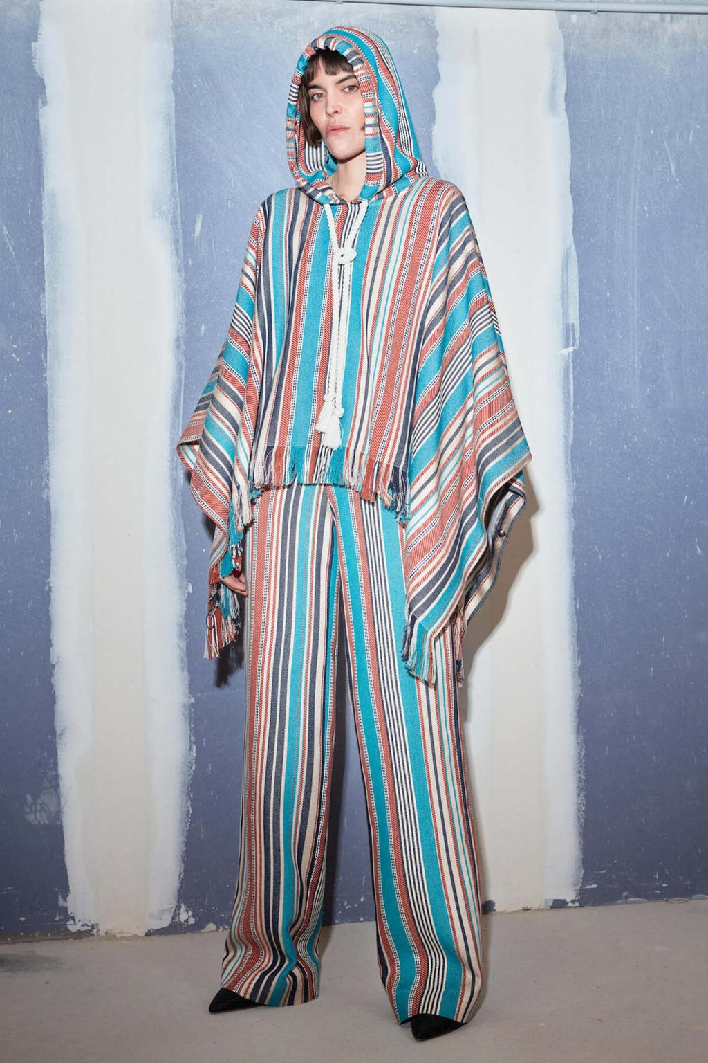HAND-WOVEN CAPE