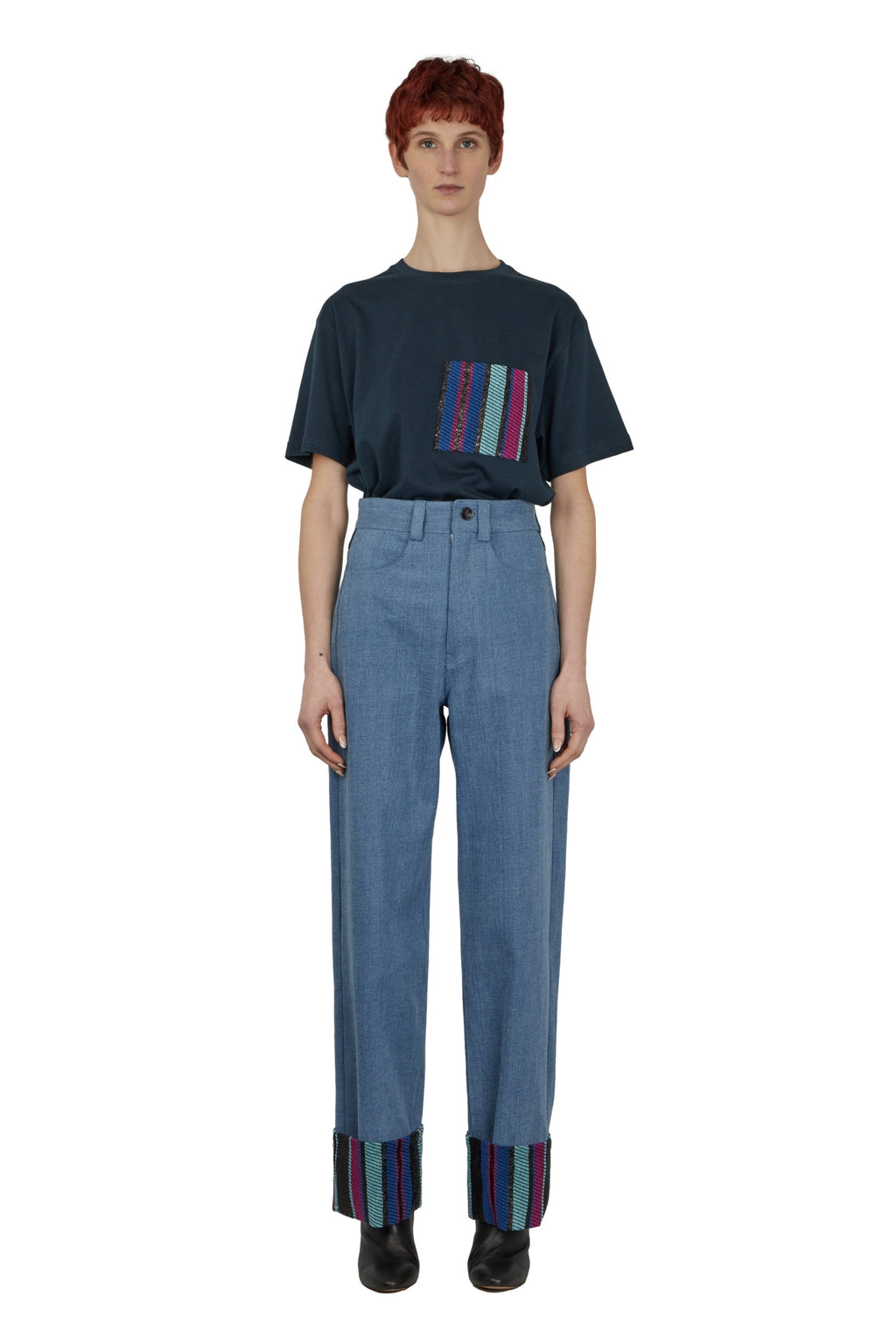 PANTALON DENIM À EMPIÈCEMENTS REVERS