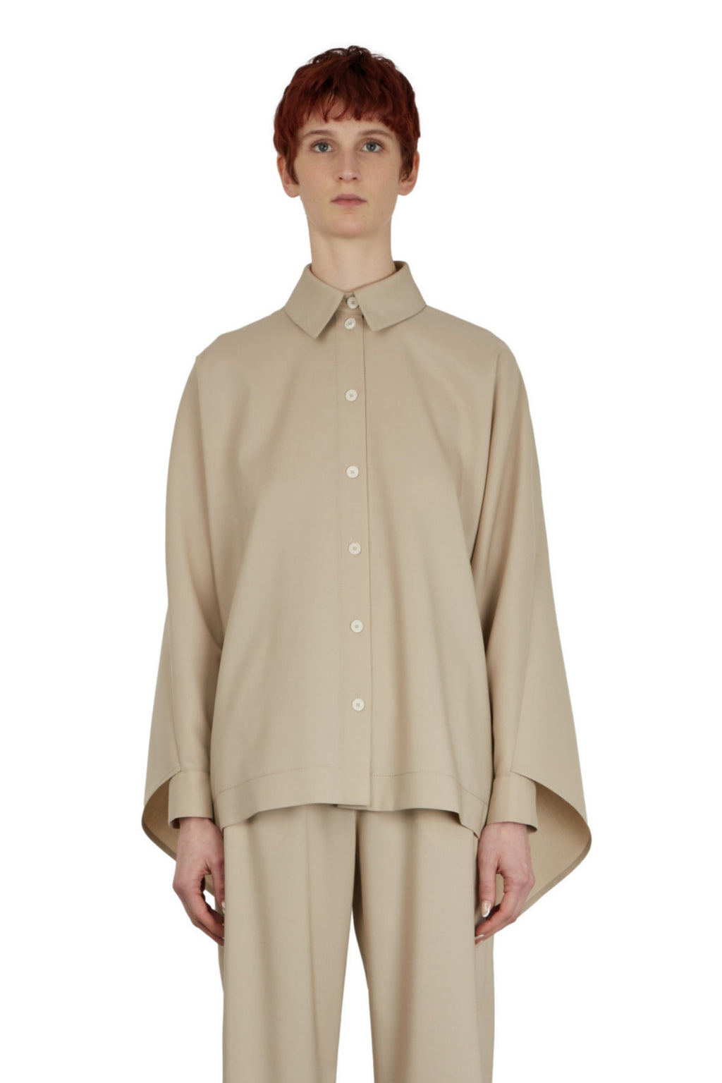 CHEMISE AVEC DRAPÉ AU DOS