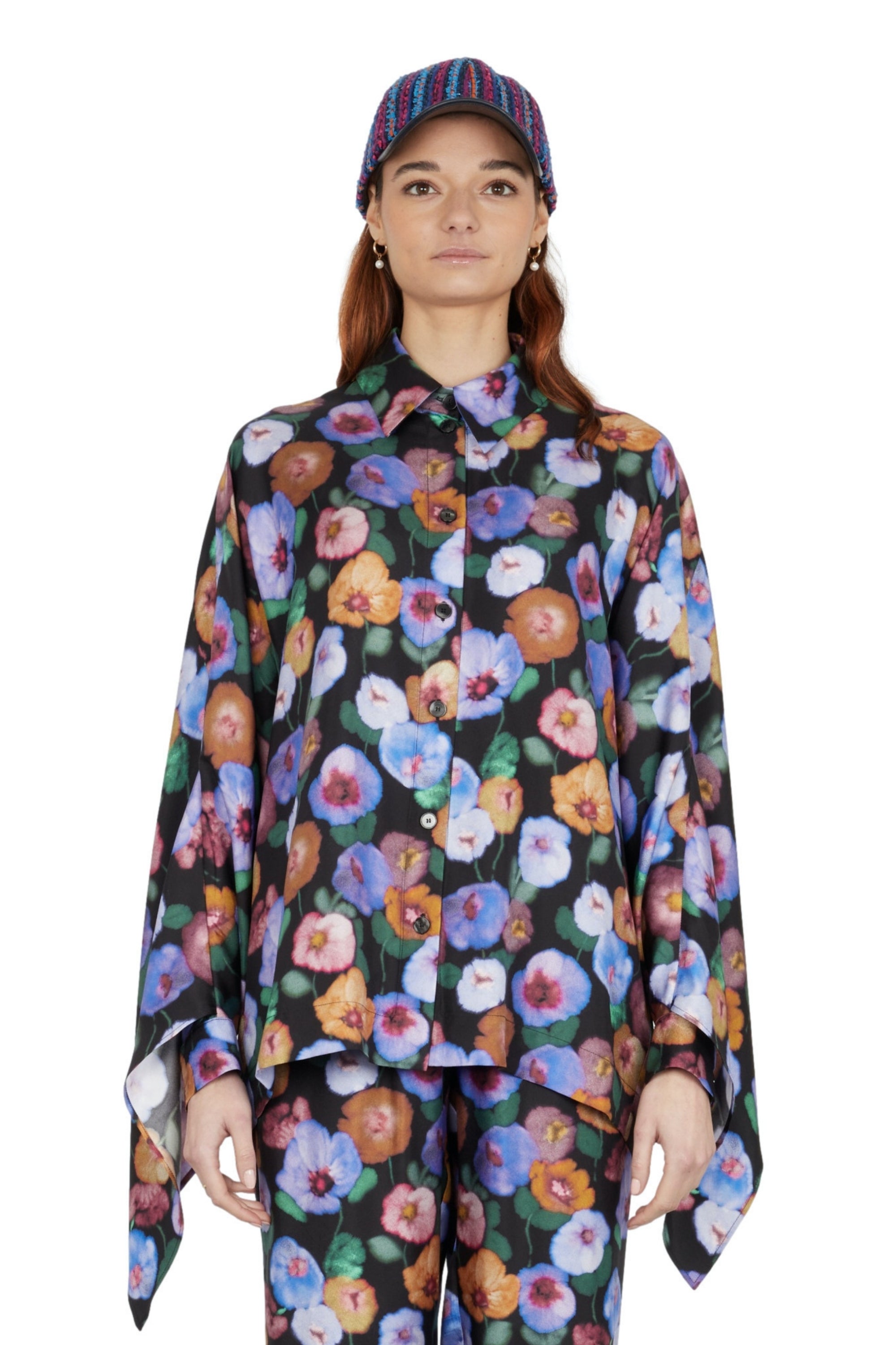 CHEMISE À VOLANTS DANS LE DOS
