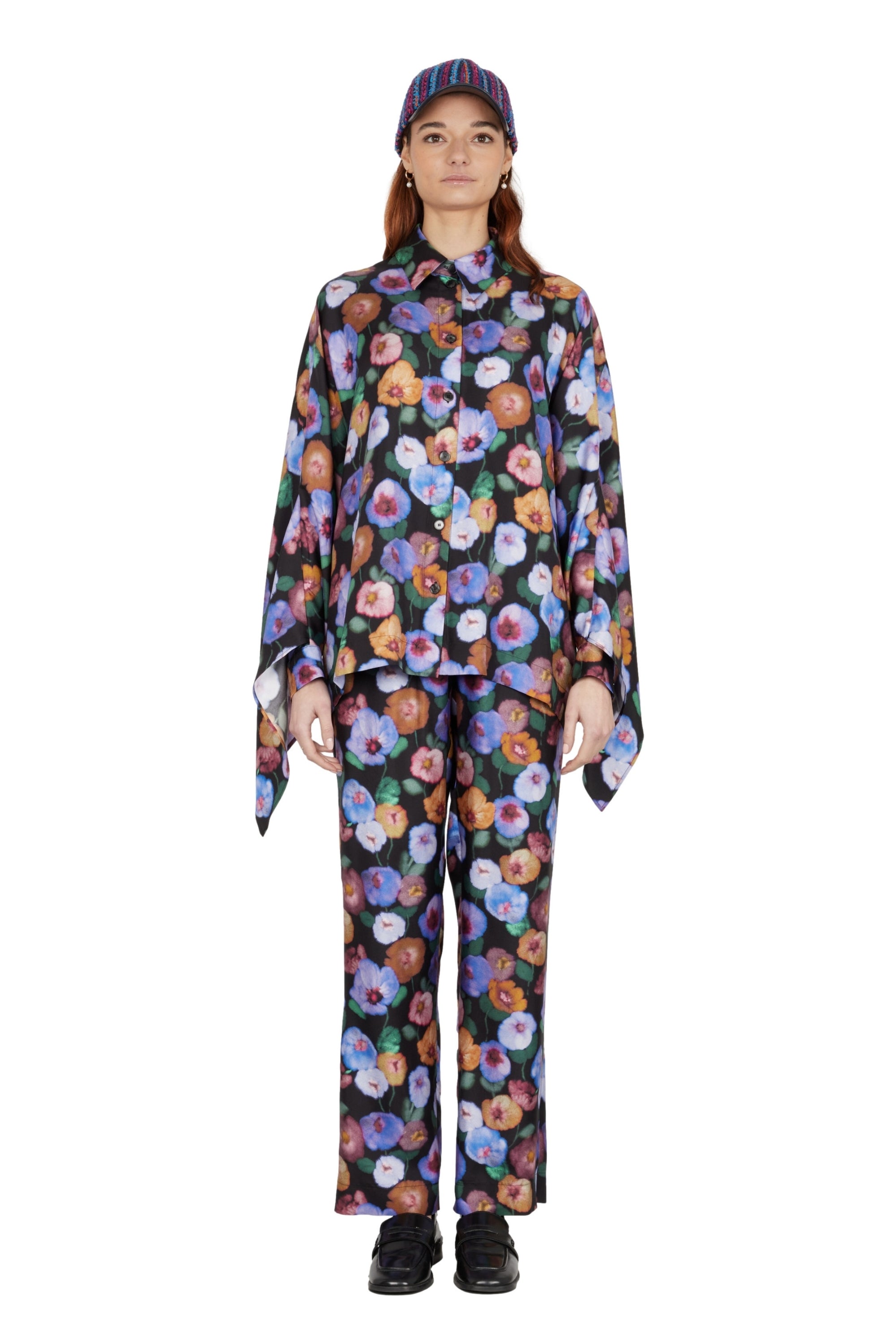 CHEMISE À VOLANTS DANS LE DOS