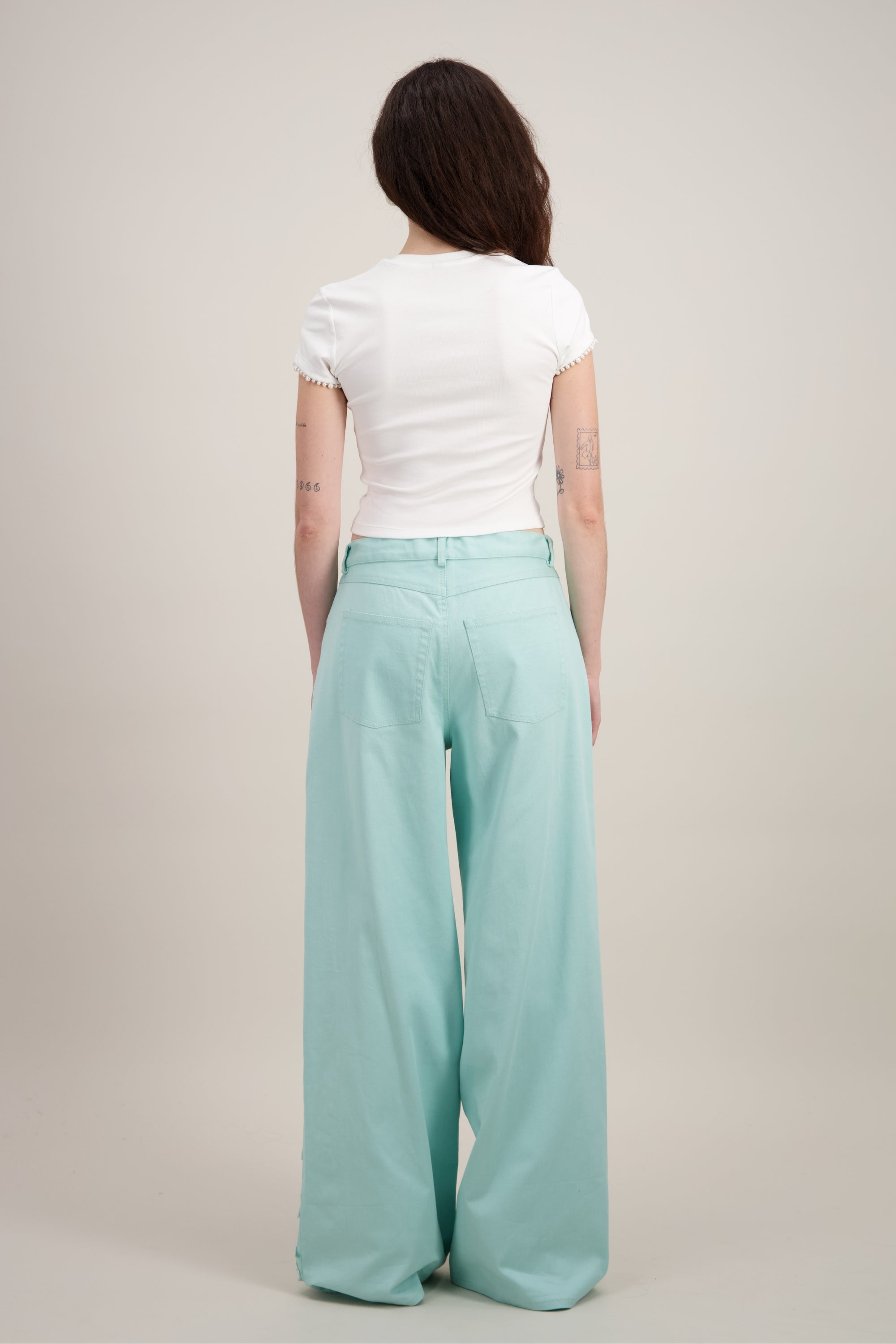 T-SHIRT CROP (IMPRIMÉ DAUPHIN)