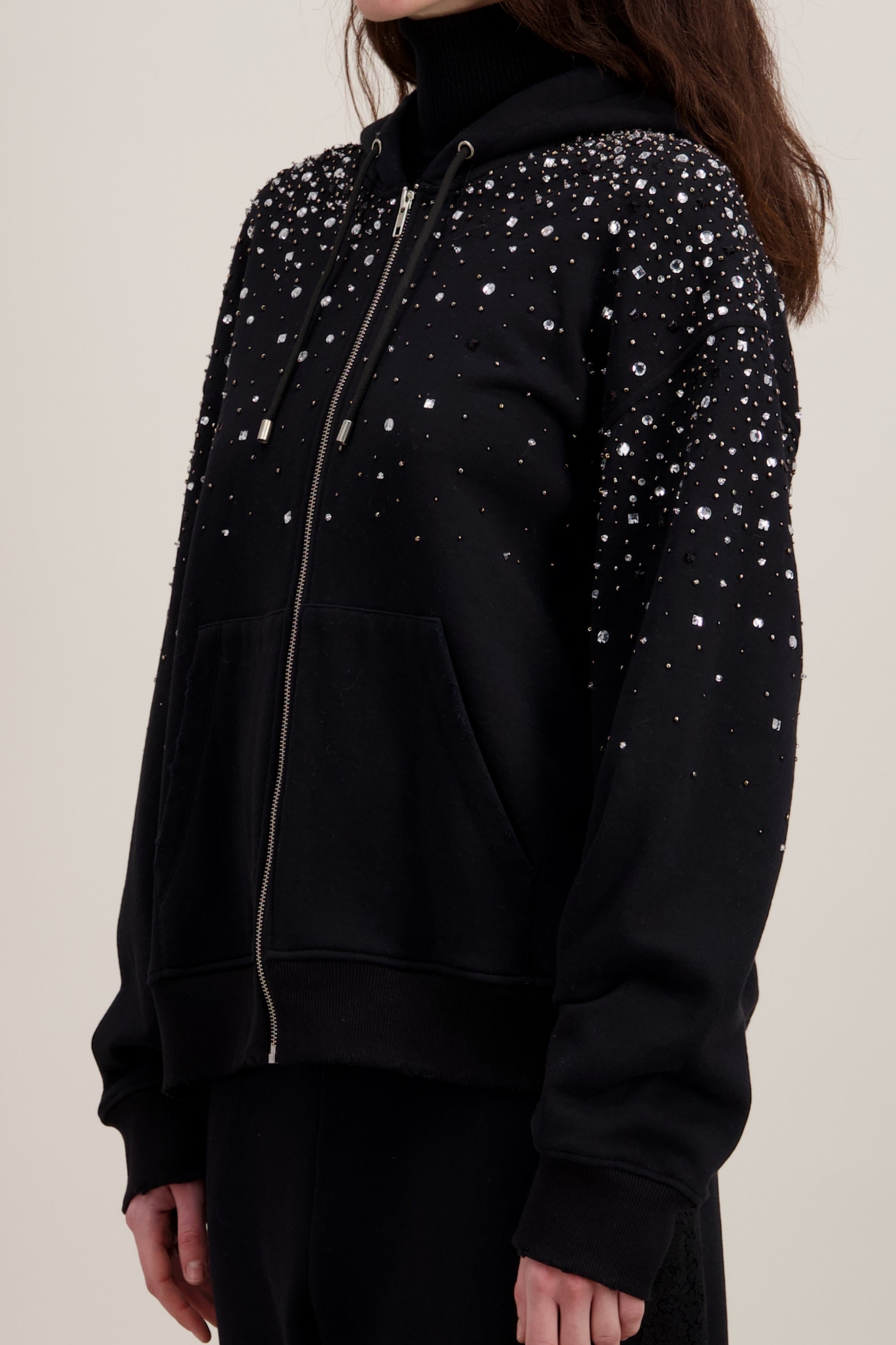 HOODIE BRODÉ CRISTAUX