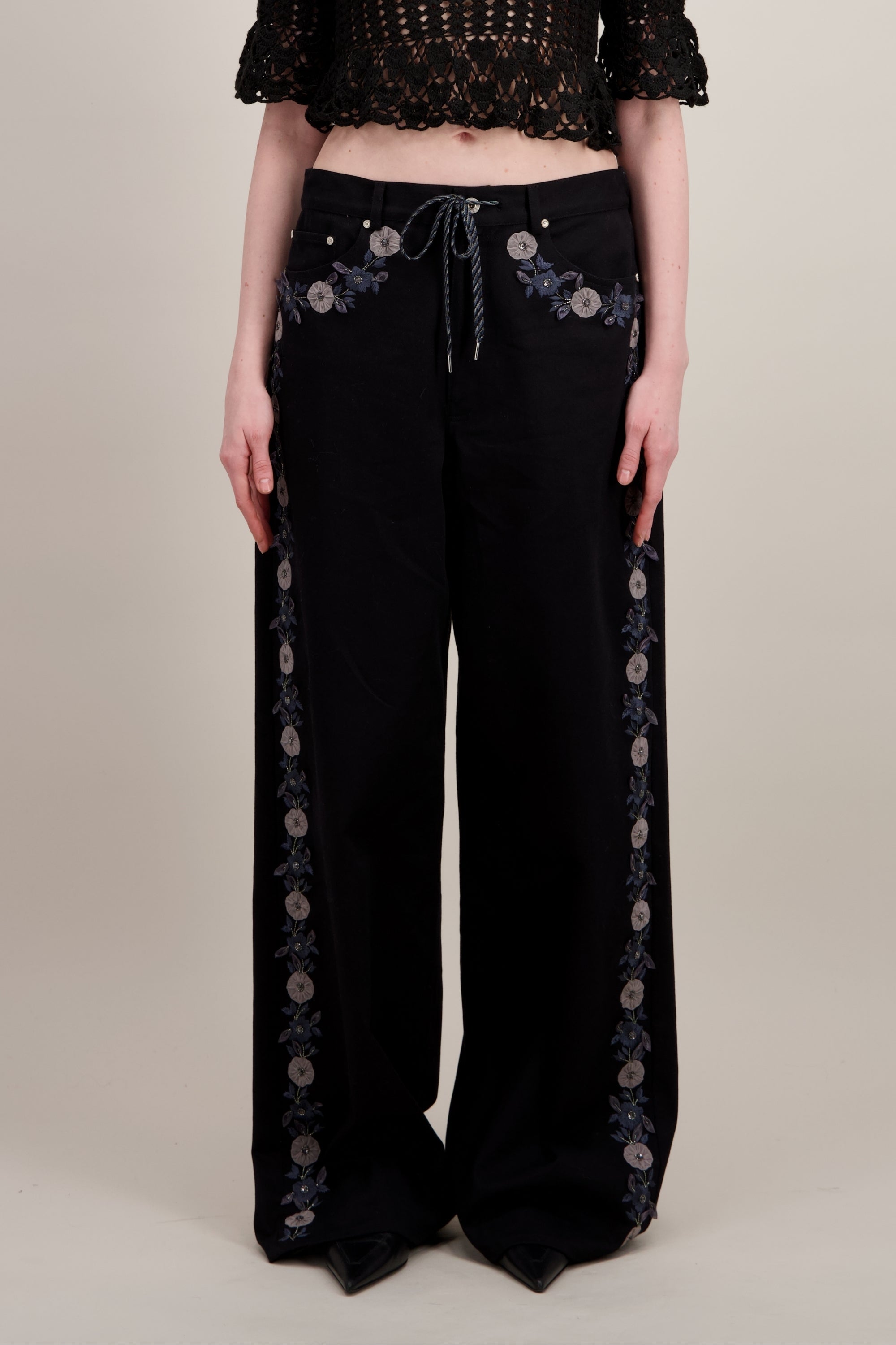 PANTALON LARGE BRODÉ